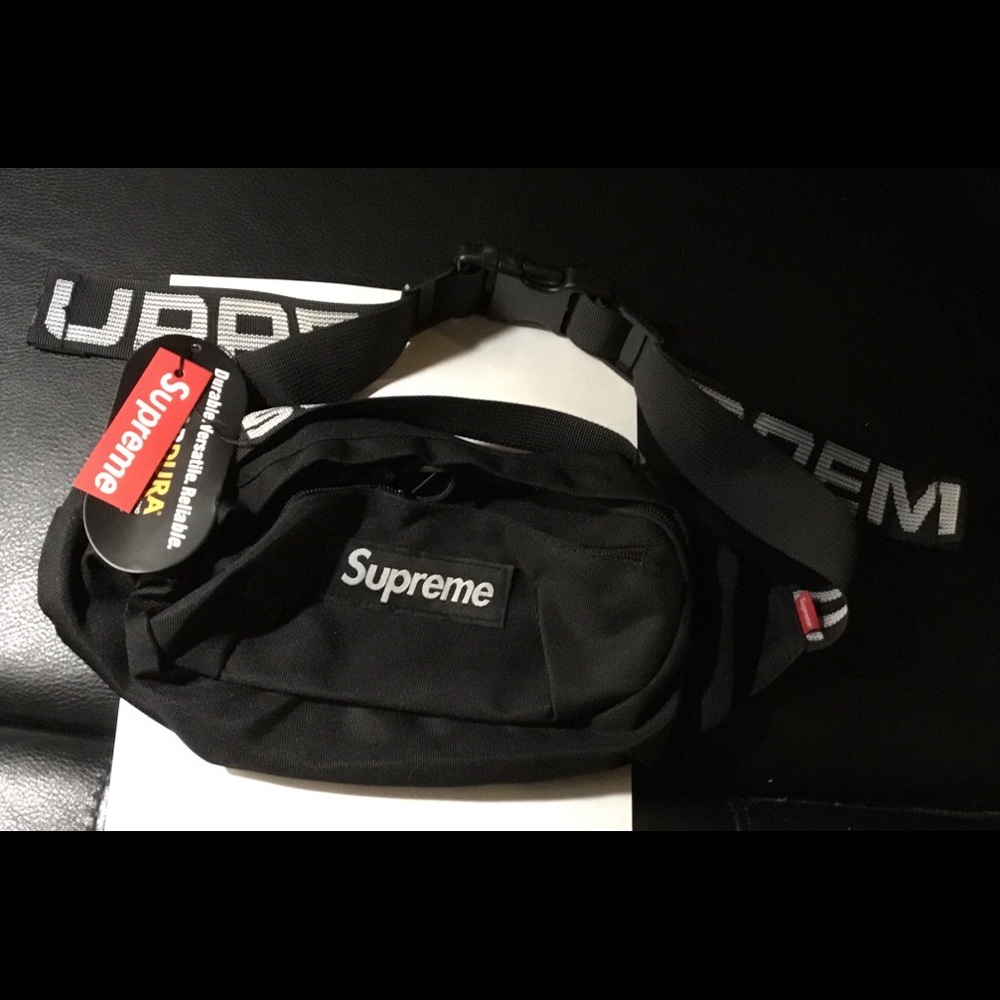 Brand new Supreme Waist bag/ shoulder bag